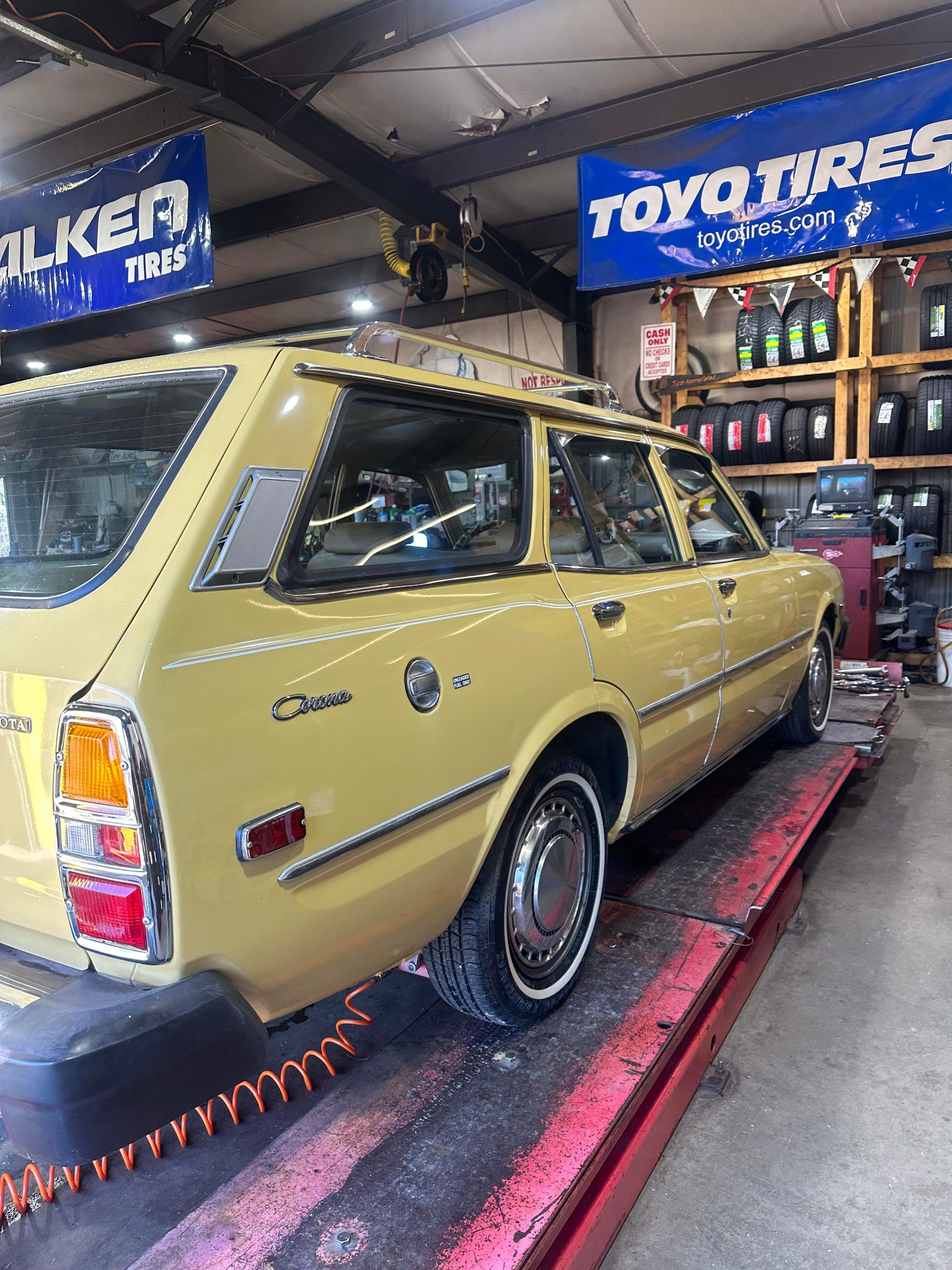 Used 1977 Toyota Corona Station Wagon