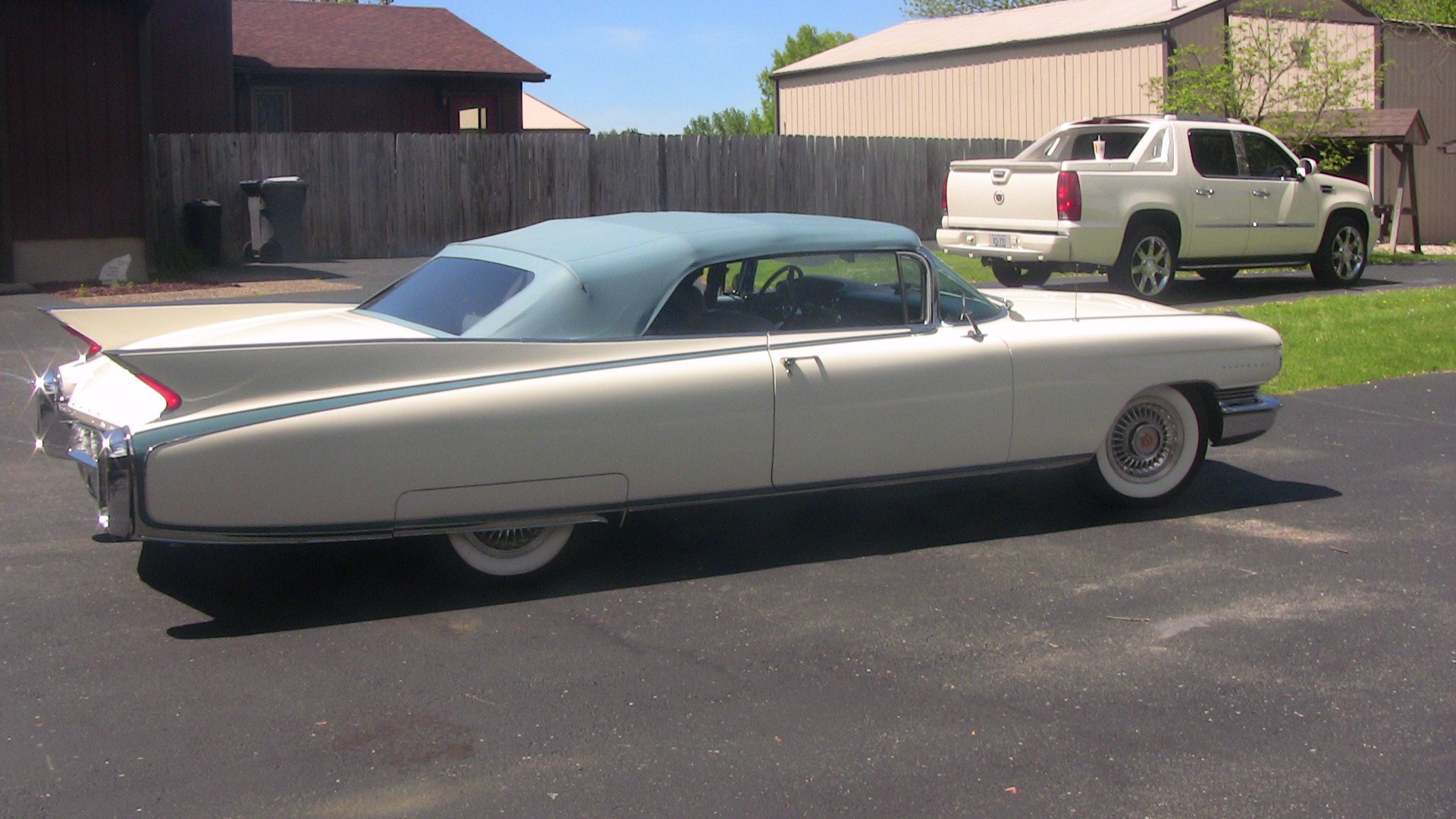 Used 1960 Cadillac Eldorado Biarritz