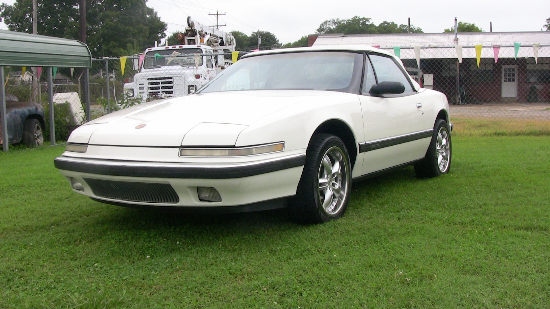 Used 1990 Buick Reatta